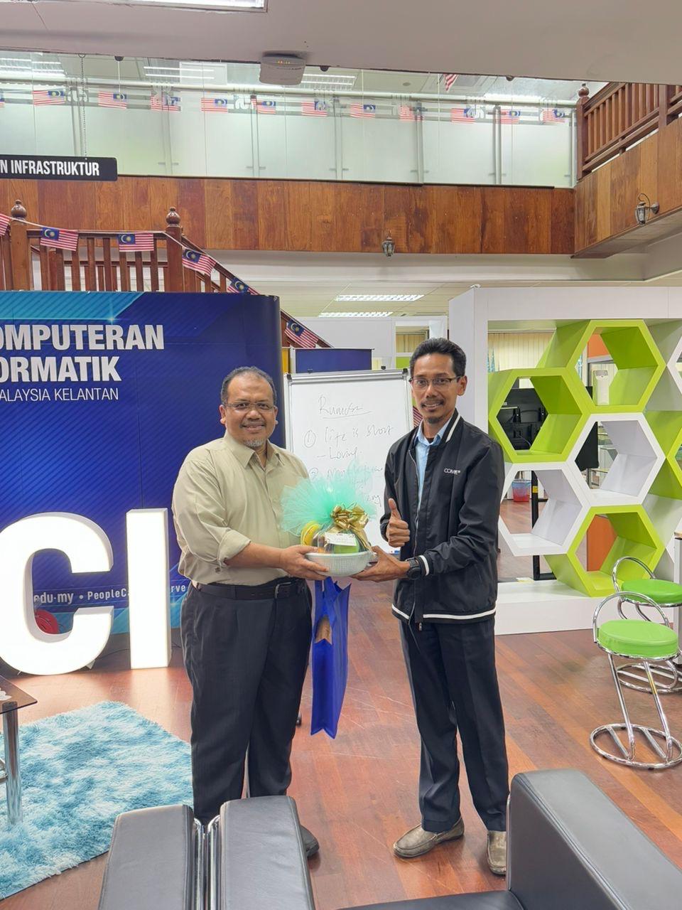 SESI PERKONGSIAN OLEH TNC A&A BERSAMA STAF PUSAT KOMPUTERAN DAN INFORMATIK (CCI)